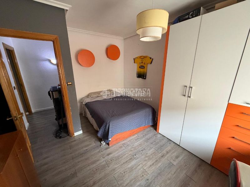 Foto 429304d4-e7bd-4f1f-a5a5-ba216f01d5ff. Pis a Torredonjimeno