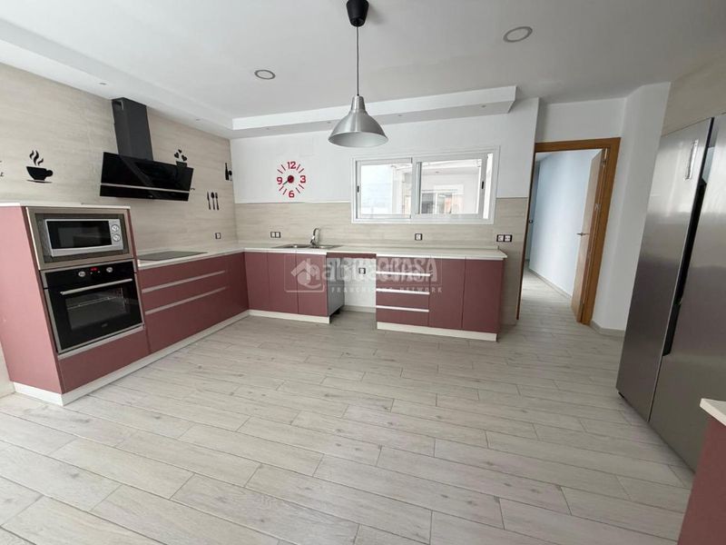 Foto 0205151b-d544-4e44-a88f-2e77a6d2ba9a. Pis a Martos