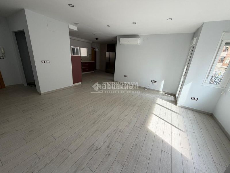 Foto 1a71db9b-03e6-439d-b454-679d4d97d4a9. Pis a Martos