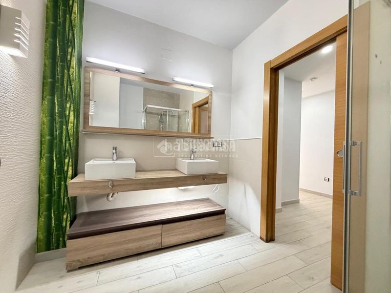 Foto 209548fb-bb46-4922-8c02-dd3c7ce930d1. Pis a Martos