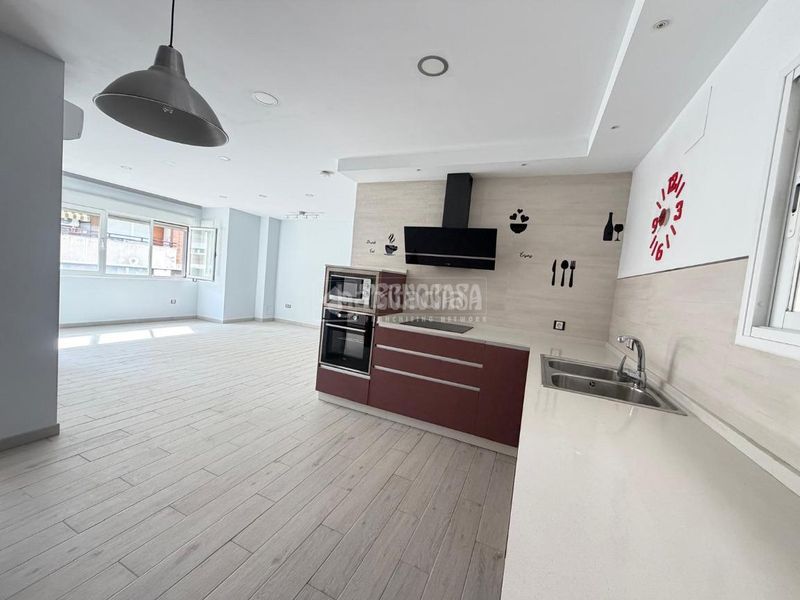 Foto 86bfd7ac-298a-4e0c-8b0d-ce68ce060a28. Pis a Martos