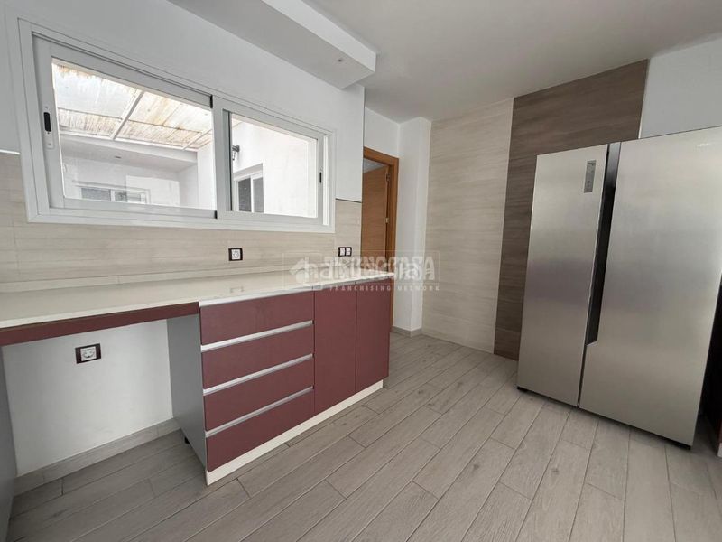 Foto ea99cc46-7524-4093-b8f5-fba1ba5a0f53. Pis a Martos