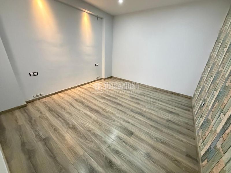 Foto f2b3ad24-1fca-44af-bd95-ba72264b4391. Pis a Martos