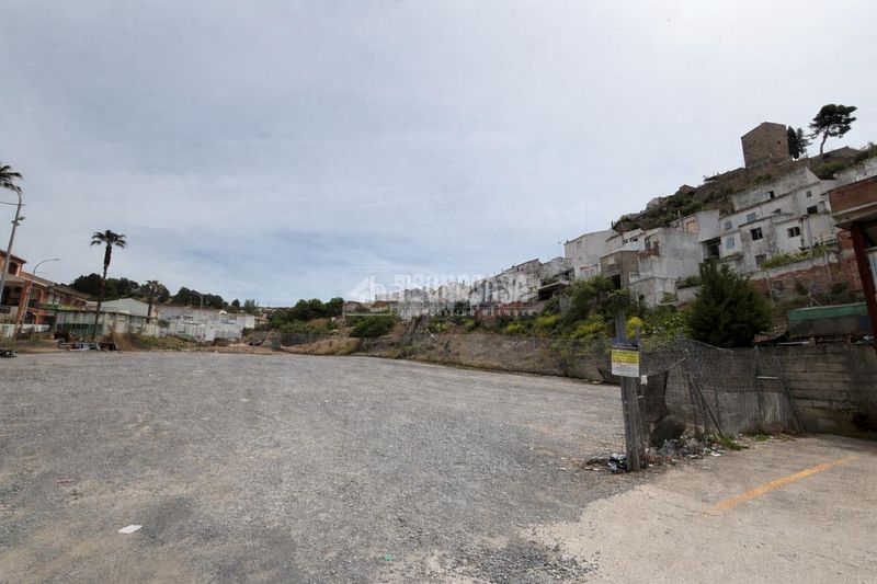 Foto 5a9bf9de-6315-45f8-b8e3-a3bd996e431c. Casa aparellada a Martos