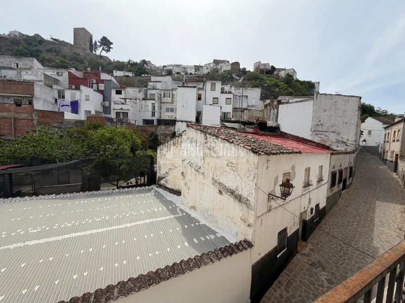 Foto 95c266a3-a5ae-4332-8ae0-9878448f05bb. Casa aparellada a Martos