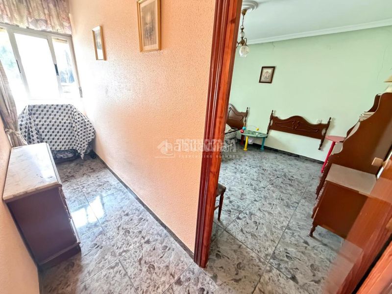 Foto c4000620-68f3-481a-875c-0cb4c560f051. Casa aparellada a Martos