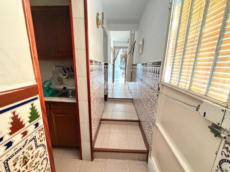 Foto 1c6e7969-c98b-4a1c-b423-c3270acd23c3. Casa aparellada amb calefacció a Martos