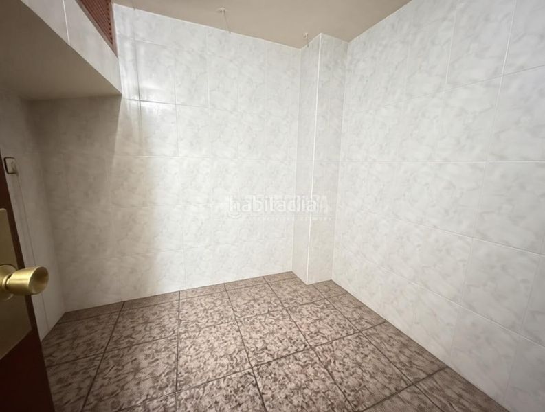 Foto 52c6e32e-1cc4-4b72-bba0-c31ca0191559. Casa aparellada amb calefacció a Martos