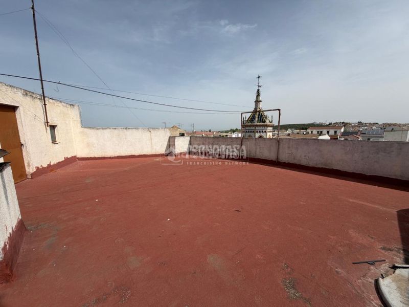 Foto 769a2b2c-e57b-4090-b26b-e4dfd505bc07. Pis a Torredonjimeno