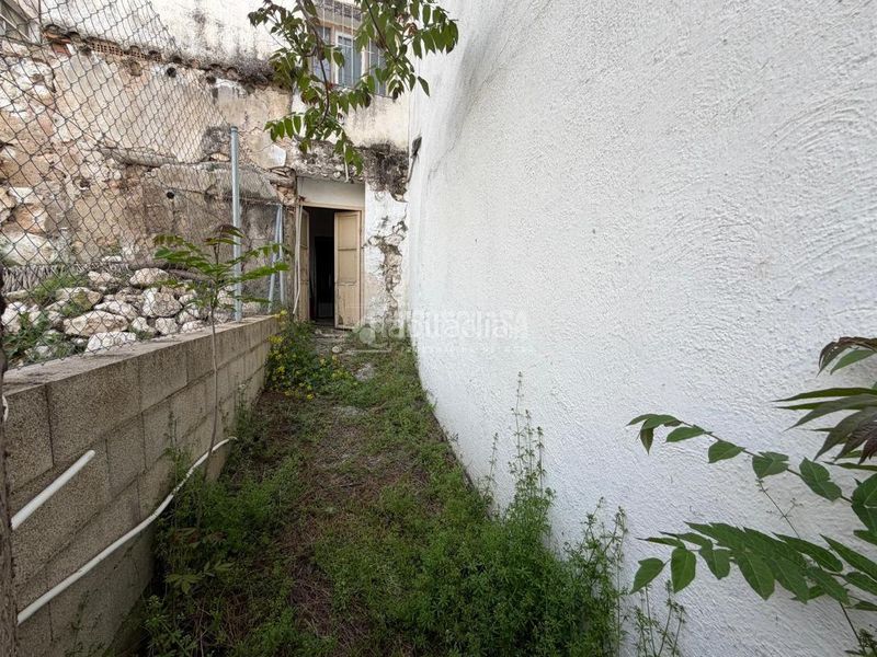 Foto 4b1391d3-41ef-44f9-8c51-50fc26188f1c. Casa aparellada a Alcaudete