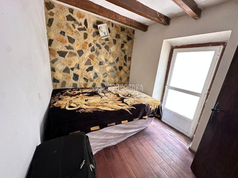 Foto 5ebce342-0f47-4549-b8ad-cdc3ba2c897a. Casa aparellada a Martos