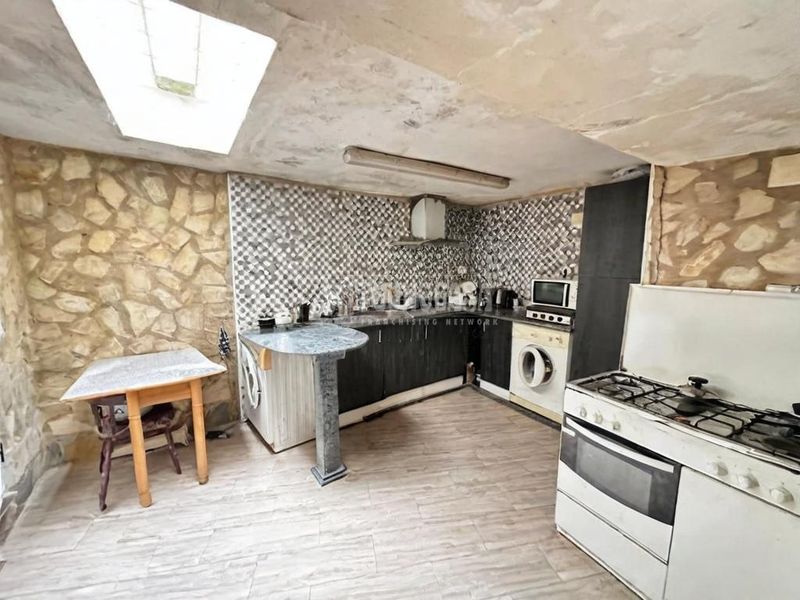 Foto 6b644576-0616-48be-9332-a927ea3ecfdc. Casa aparellada a Martos