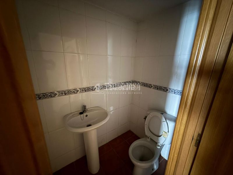 Foto 492c0dd9-20d0-4c1e-8147-30e27b620a1d. Local comercial a Martos