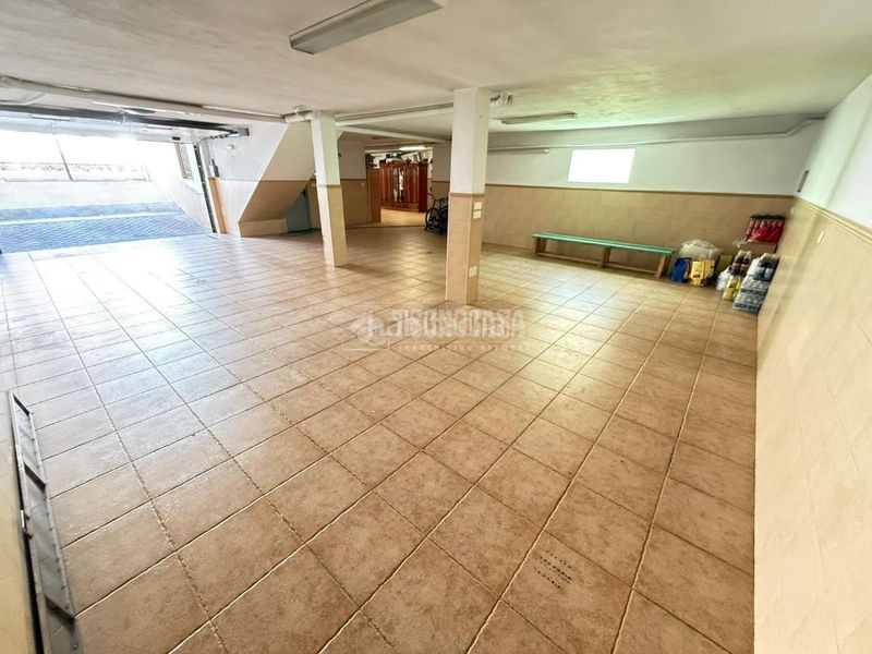 Foto a72597c1-d406-4dfe-bcb8-0982e093838f. Casa aparellada a Martos