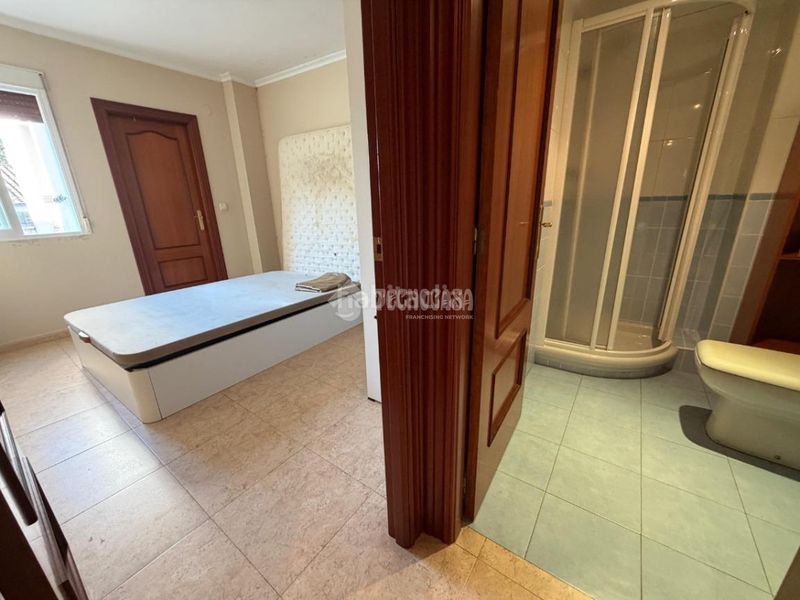 Foto 49183d4d-fbde-420c-bbb9-dbe096c1e63c. Pis a Torredonjimeno