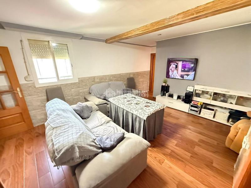 Foto 18599761-0feb-4434-887e-400956014443. Piso  en venta en Martos