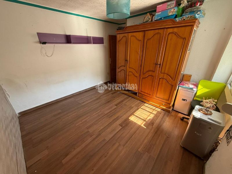 Foto df124638-548c-42aa-bcdf-cffee13634ea. Piso  en venta en Martos