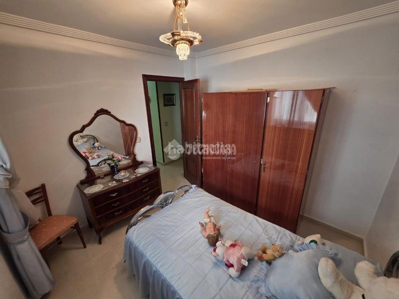 Foto 08d15662-89e5-403d-a50f-15d8d5f0672f. Piso  en venta en Martos