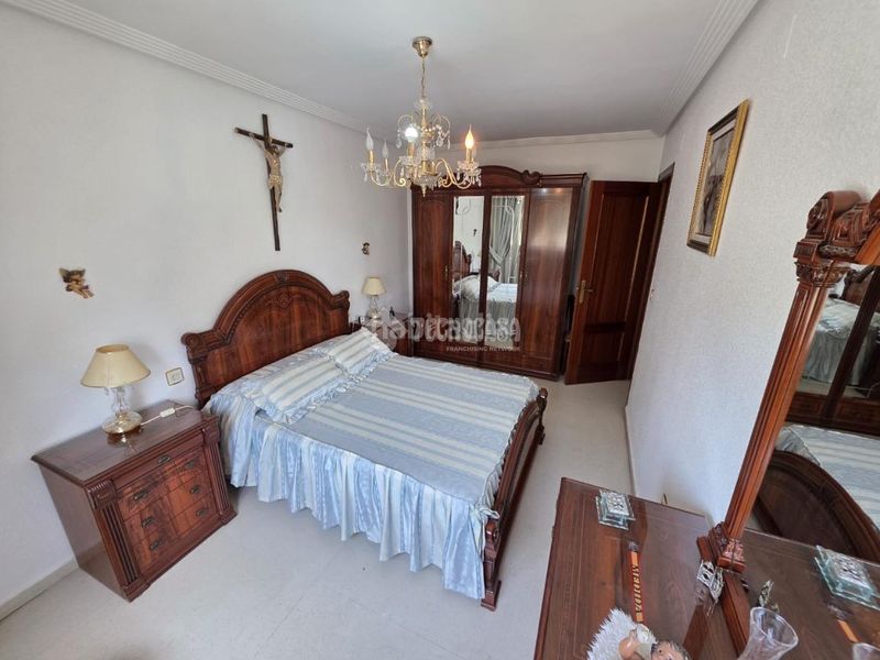 Foto 632adc06-f507-4f4d-820b-b5c697fc28b2. Piso  en venta en Martos