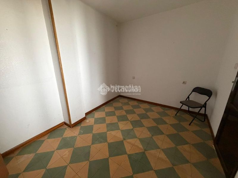Foto 5da45459-16a6-42d0-b02f-3507602ea737. Casa a Torredonjimeno