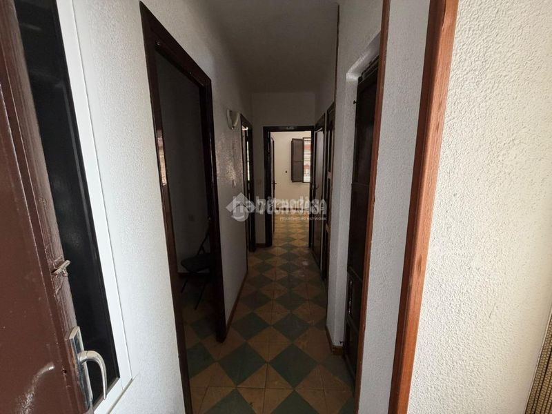 Foto e4cd8cf0-8860-4c2a-98e3-e598ffd61a10. Casa a Torredonjimeno
