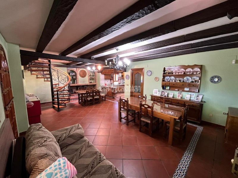 Foto 9c70f872-b464-4dfa-9215-3e3d744a2e27. Casa a Torredonjimeno