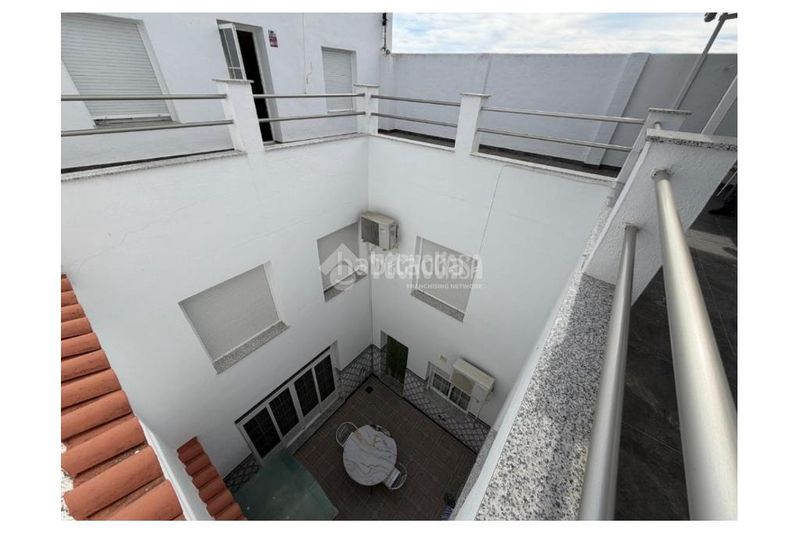 Foto 5f8f0c3a-18a7-484a-b8f6-8d60d7616ba1. Casa a Torredonjimeno