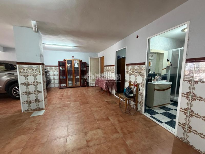 Foto b62f352f-5548-45ad-b34b-f736bb0119d1. Casa a Torredonjimeno