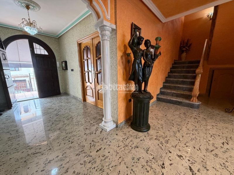 Foto d6bbf051-d9b7-4106-b26e-6d31020dce28. Casa a Torredonjimeno