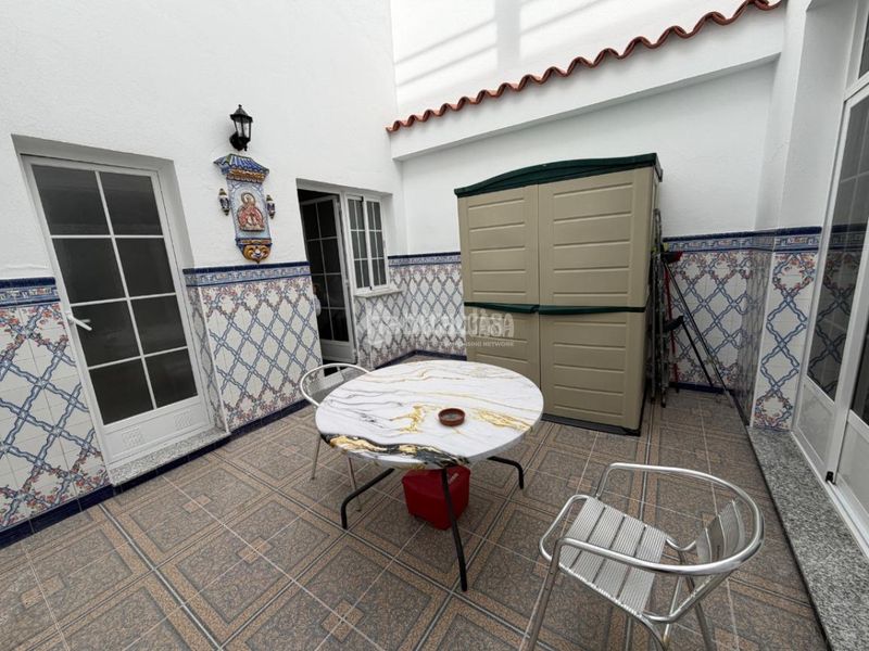 Foto dd6b192b-cff0-4465-9ac3-fb9ed73473e1. Casa a Torredonjimeno