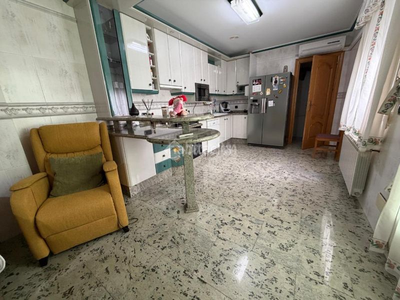 Foto e7a830ad-cbe3-4425-84cd-37b0c81234b7. Casa a Torredonjimeno