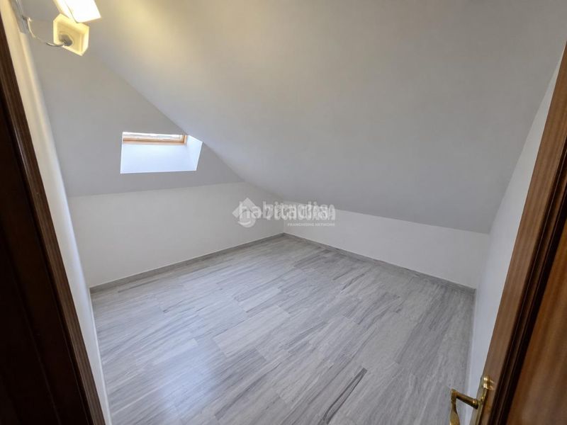 Foto 311ddb1d-962d-4f01-a760-5fd6d56b4257. Pis a Martos