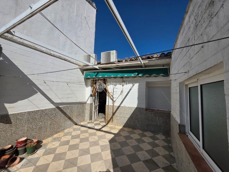 Foto 44785fc2-6134-4954-8e03-c1152cd960e0. Piso  en venta en Martos