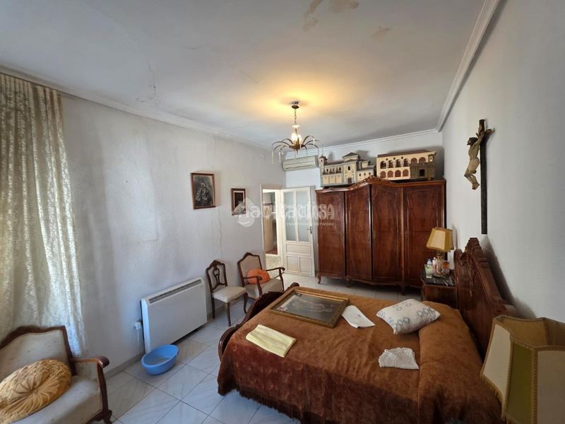 Foto 976d40f5-1a20-49d4-89a9-2e759a735041. Piso  en venta en Martos