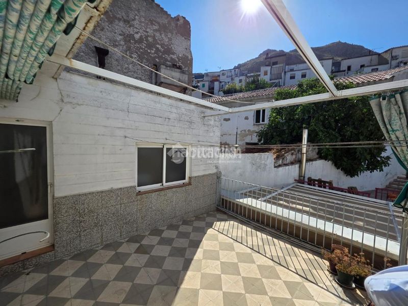 Foto ae4cd6c8-cf55-436b-8f1e-08cb8396cf80. Piso  en venta en Martos