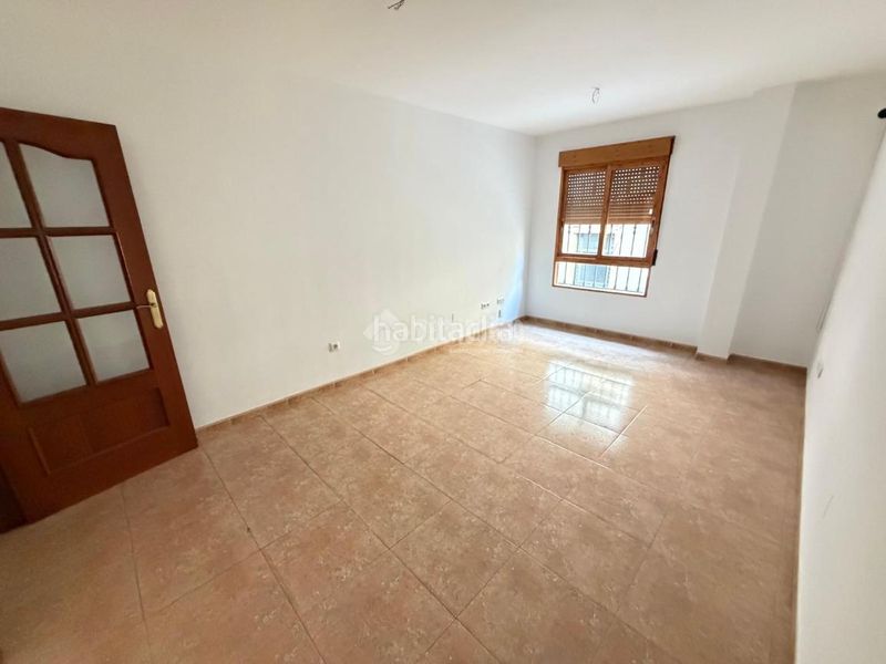 Foto 8d15bc8f-b992-4aff-ad16-be42c70e01bd. Pis amb aparcament a Martos