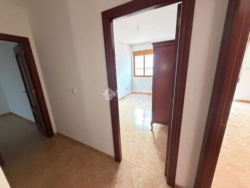 Foto c7ebab0b-9b2f-453f-8d09-d4a0eb3e3950. Pis amb aparcament a Martos