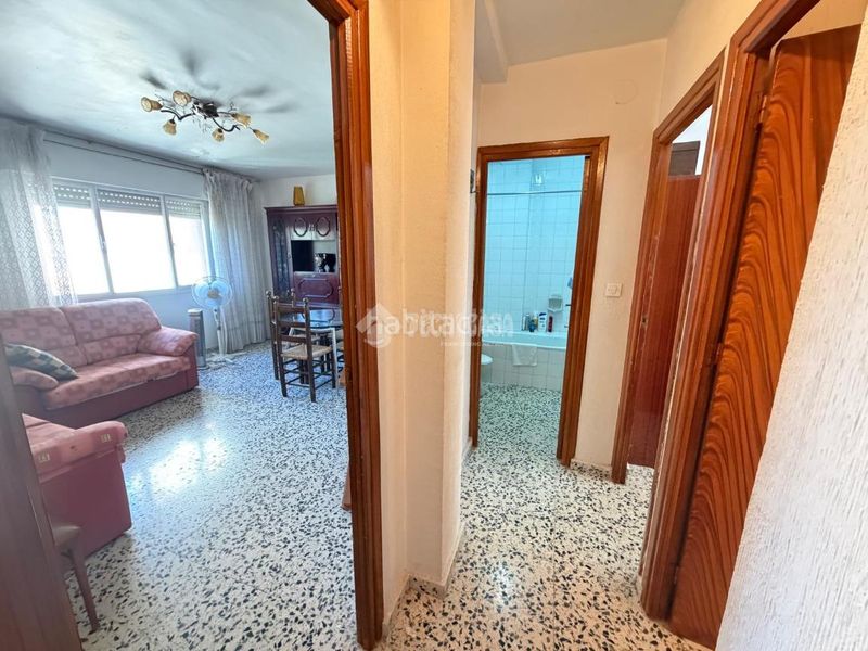 Foto 2ac48330-2a3a-4e74-ade6-20a4e4f44adc. Piso  en venta en Martos