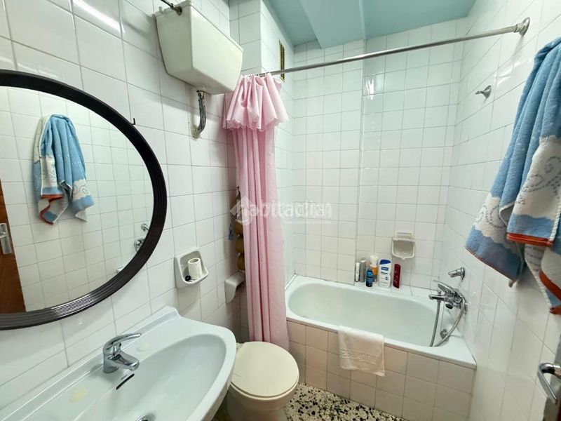 Foto 83b92c21-e389-4f34-afaf-d2a4d4fb0176. Piso  en venta en Martos
