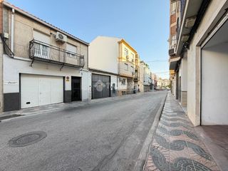 Posto auto in Martos. Boxplaza de garaje en venta en martos