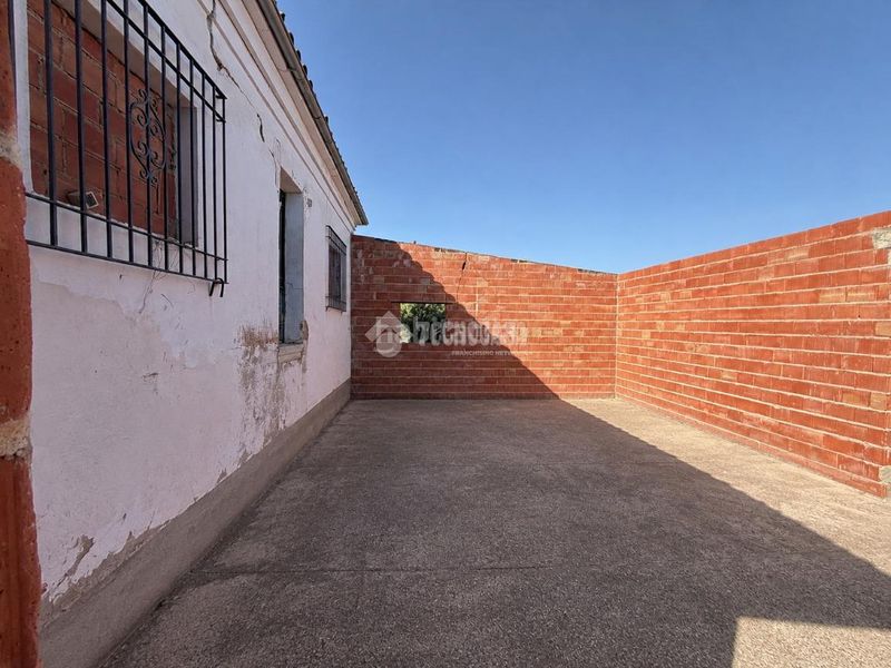 Foto eed2a6ae-c693-4981-936f-74f9fa2797bb. Masia amb calefacció a Alcaudete