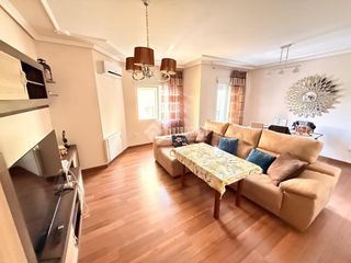 Appartamento in Martos. Piso en venta en martos