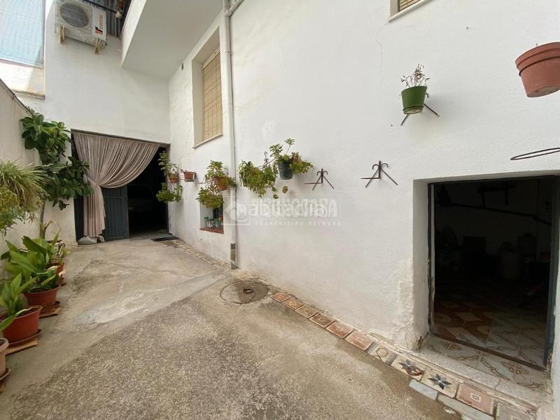 Foto 4a2a8b13-c353-4a75-a865-05ba2a9a2803. Casa bifamiliare con parcheggio in Martos