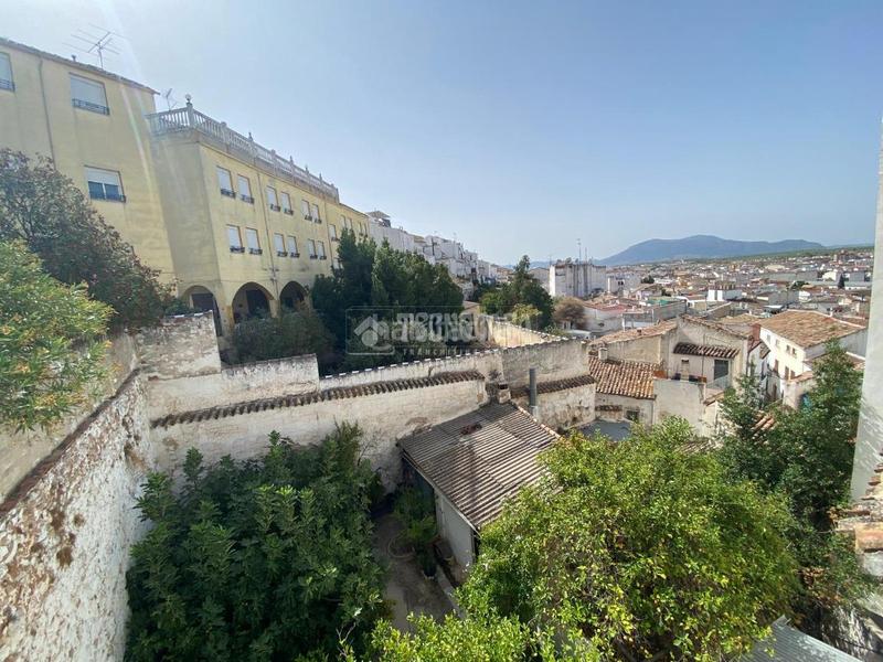 Foto 582c0386-c212-4853-9457-cc63abe3a41b. Casa bifamiliare con parcheggio in Martos