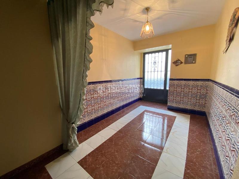 Foto b038127e-5faa-4dc4-bd15-b2d2d0191c93. Casa bifamiliare con parcheggio in Martos