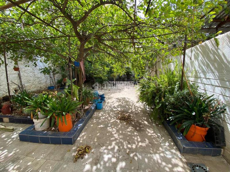 Foto c2c592a7-fde5-4ec0-a62c-9da83612f4ea. Casa bifamiliare con parcheggio in Martos