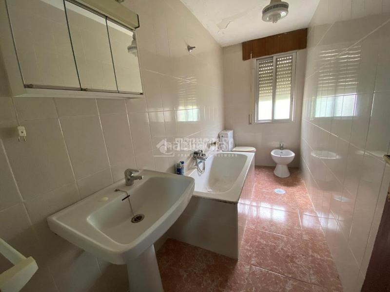 Foto d007e95b-8fc8-4bcc-9fc0-1c5c1b10140d. Casa bifamiliare con parcheggio in Martos