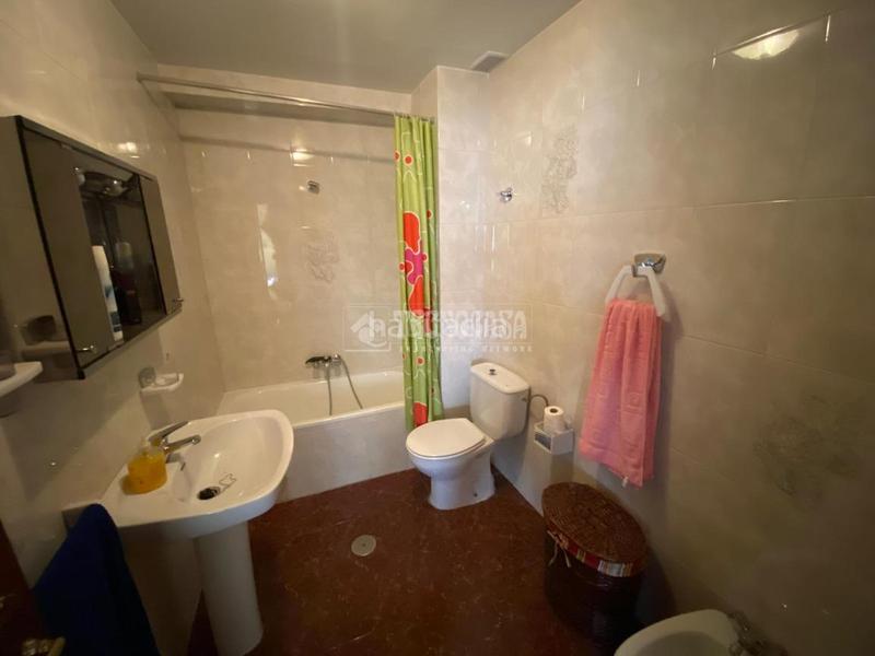 Foto e761425b-9421-45eb-94ac-37dc2a0e6389. Casa bifamiliare con parcheggio in Martos