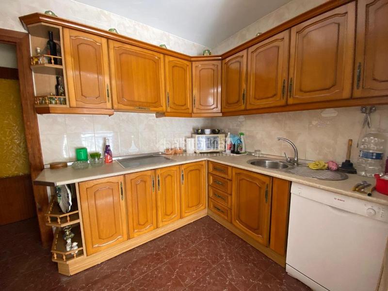 Foto e7b14e46-1f80-43ab-a5f3-f06854e77cce. Casa bifamiliare con parcheggio in Martos