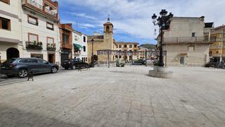 Casa  N/a. Casa en venta en fuensanta de martos